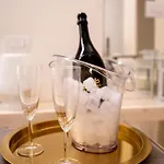 Albatros - Luxury